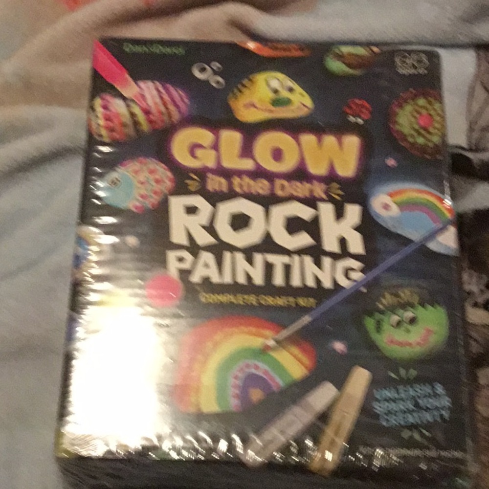 Glow in the Dark Rock Painting Kit Kids Arts & Crafts